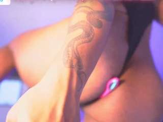 amber-raus live webcam show