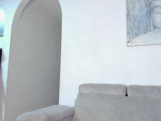 dvorahsoe Live Webcam on CamSoda
