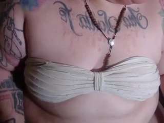 keira-ston live cam profile