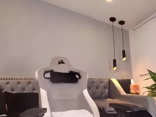 Mayli's Live Sex Cam Show