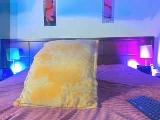 MiaMarin-hot live cam preview