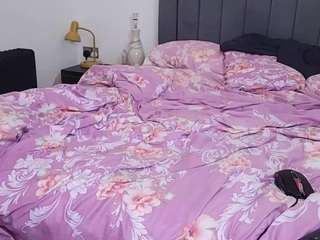 bobbie111 webcam model