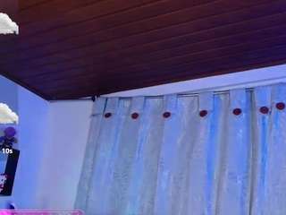 cami-brandz1's CamSoda show and profile