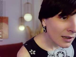 lorendaze's CamSoda show and profile