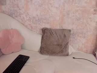 missvani live webcam show