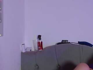 Red-moon1