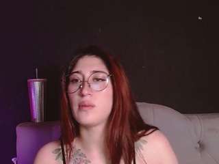 le modèle red-moon1 est en webcam porno dans un show sur le site camsoda, il possède les tags suivants: ahegao,amateur,young-adult,toys,thin,tattoos,striptease,smoking,skinny,sex-toys,lovense,lingerie,gagging,full-nudity,feet,facial piercings,drinking,dp,double-penetration,deepthroat