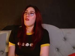 red-moon1 live webcam show