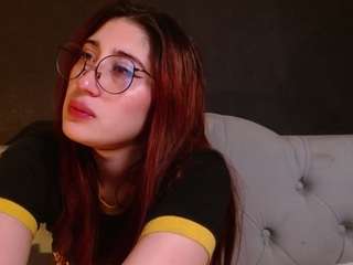 red-moon1 live webcam show