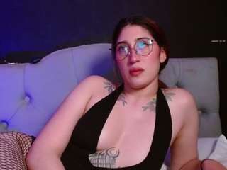 red-moon1 live webcam show