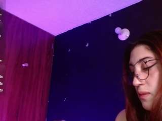 red-moon1 Live Webcam on CamSoda