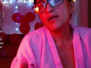 isabeel-sofia01 Live Webcam on CamSoda