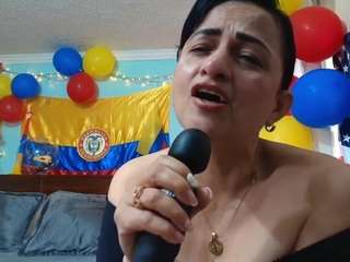 Isabeel-sofia01's cam show statistics and live stream