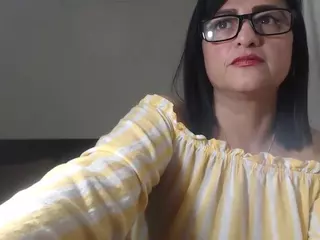 Isabel Sofia's Live Sex Cam Show