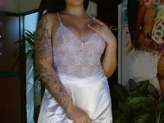 sariithabunny Live Webcam on CamSoda