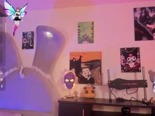 lolaa-bunny live cam profile