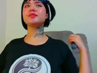 velentina-moore