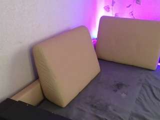 paradisepleasurecouple's CamSoda show and profile