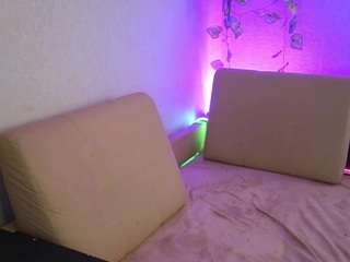 paradisepleasurecouple live cam profile