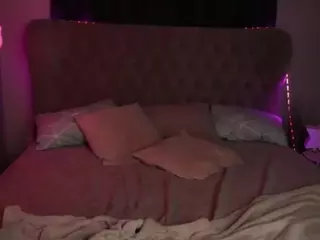 ShameeLess's Live Sex Cam Show