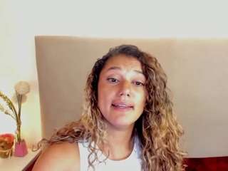brigitte-thomas Live Webcam on CamSoda
