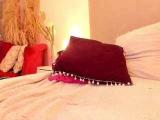 BRIGITTE live cam preview