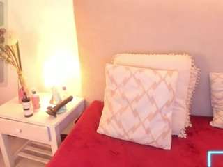 BRIGITTE live cam preview