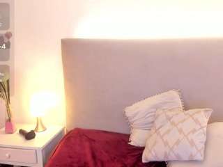 BRIGITTE live cam preview