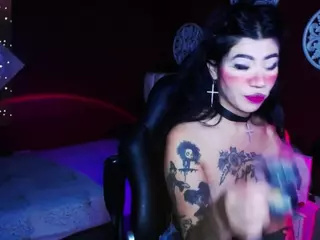 sarayy-collins's Live Sex Cam Show