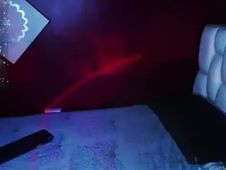 sarayy-collins's Live Sex Cam Show
