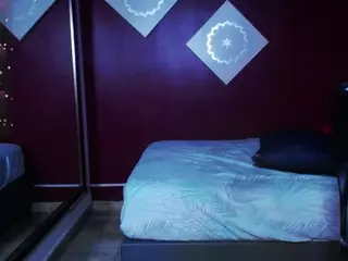 sarayy-collins's Live Sex Cam Show
