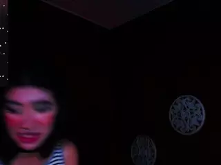 sarayy-collins's Live Sex Cam Show