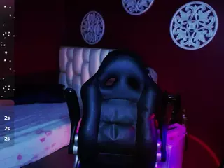 sarayy-collins's Live Sex Cam Show