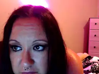 beautifulxxdisaster22's Live Sex Cam Show