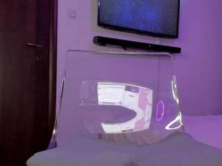 bri4anna from CamSoda