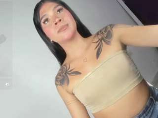 camila-hott1 Live Webcam on CamSoda
