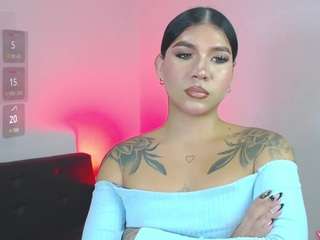 camila-hott1's CamSoda show and profile