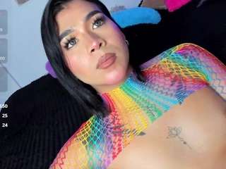camila-hott1 webcam model
