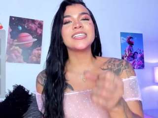 camila-hott1 Live Webcam on CamSoda