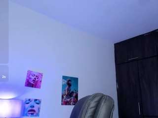 camila-hott1 live cam profile