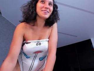 curly-sue webcam
