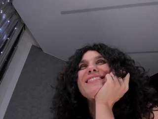 curly-sue webcam