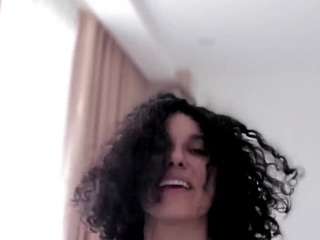curly-sue live webcam show