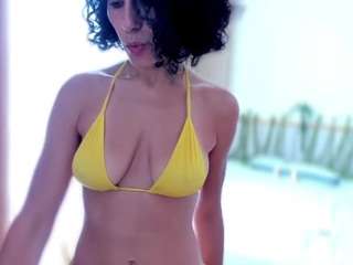 Curly-Sue live cam preview
