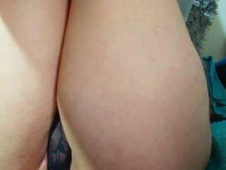 klylls-squirt live webcam show