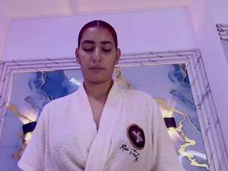 lor-queen webcam