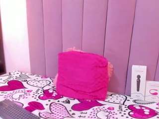 hollyhendriix webcam