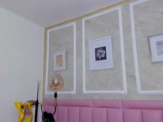 hollyhendriix webcam