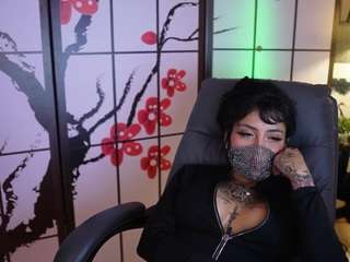 scarlett-collins Live Webcam on CamSoda