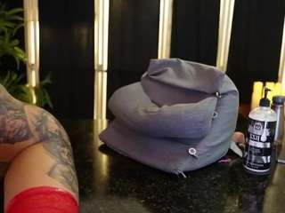 scarlett-collins webcam model